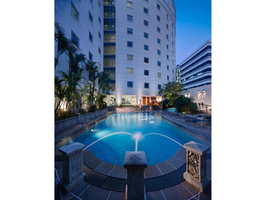 Khách sạn Rendezvous By Far East Hospitality 4*