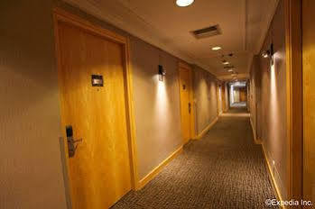 Hotel Rendezvous By Far East Hospitality 4*